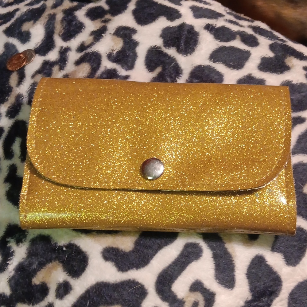 Vintage Trophy Queen Wallet